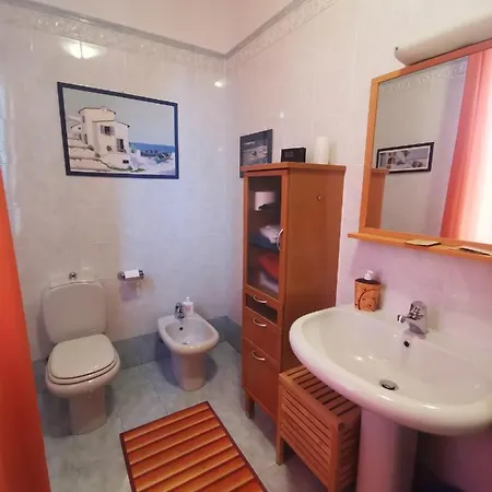 La Casa Del Barbiere 3* Módena